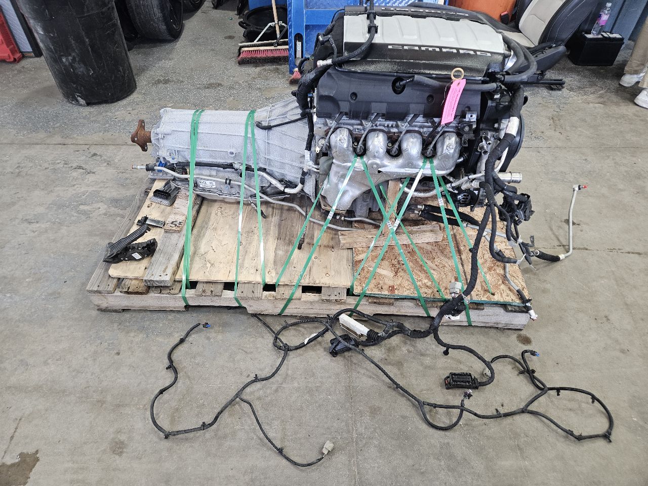 2017 CAMARO 6.2L LT1 ENGINE 8 SPEED 48K DROP OUT 32693 - image 11