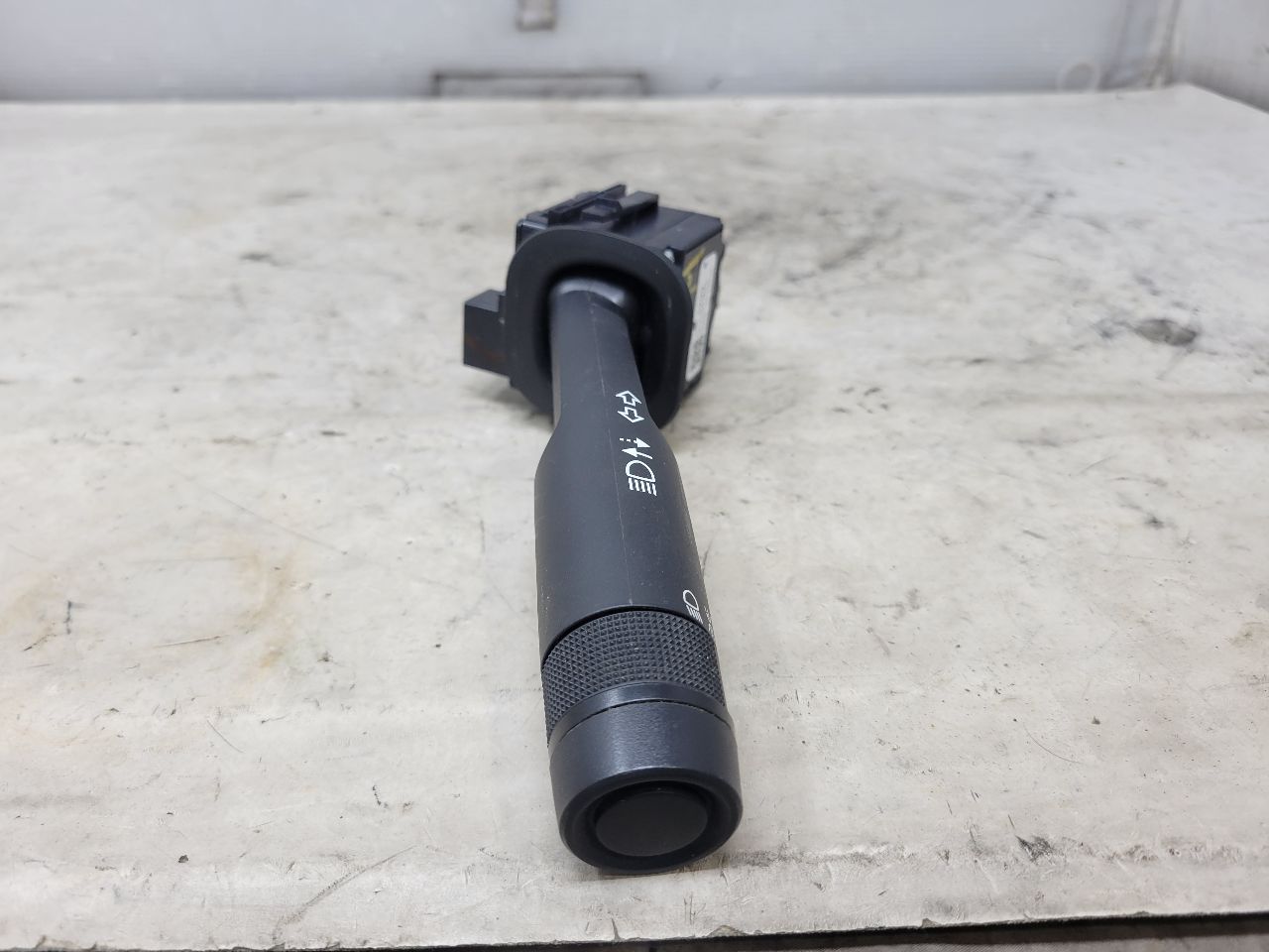 2017 CAMARO TURN SIGNAL & HEADLIGHT STALK SWITCH 32711 - image 3