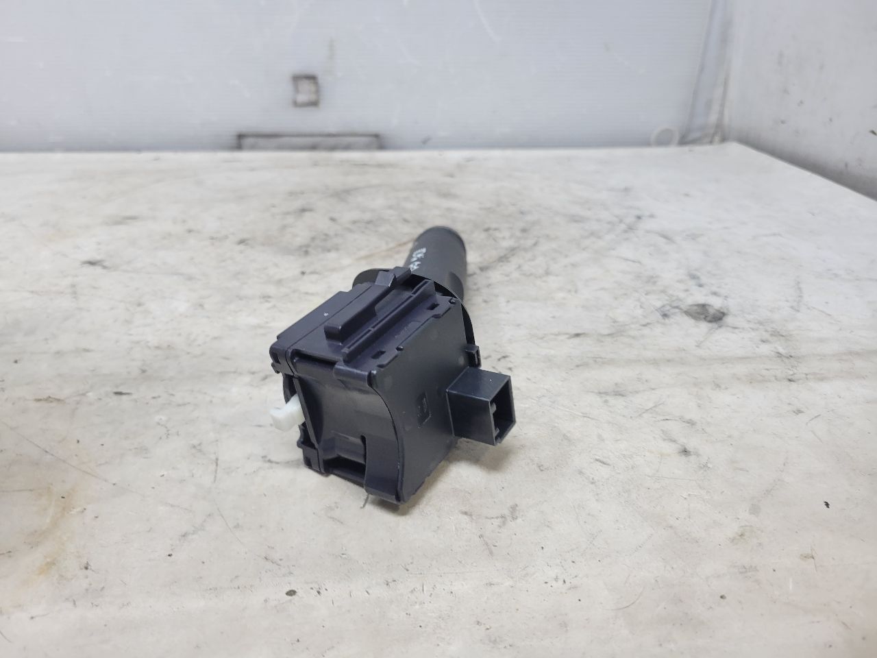 2017 CAMARO TURN SIGNAL & HEADLIGHT STALK SWITCH 32711 - image 5