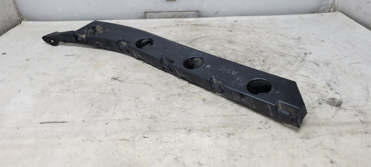 Used OEM 2017 CAMARO RH REAR BUMPER GUIDE BRACKET 32720, actual item photo 7