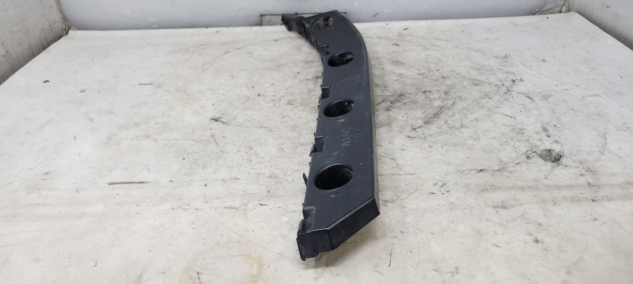 Used OEM 2017 CAMARO RH REAR BUMPER GUIDE BRACKET 32720, actual item photo 8