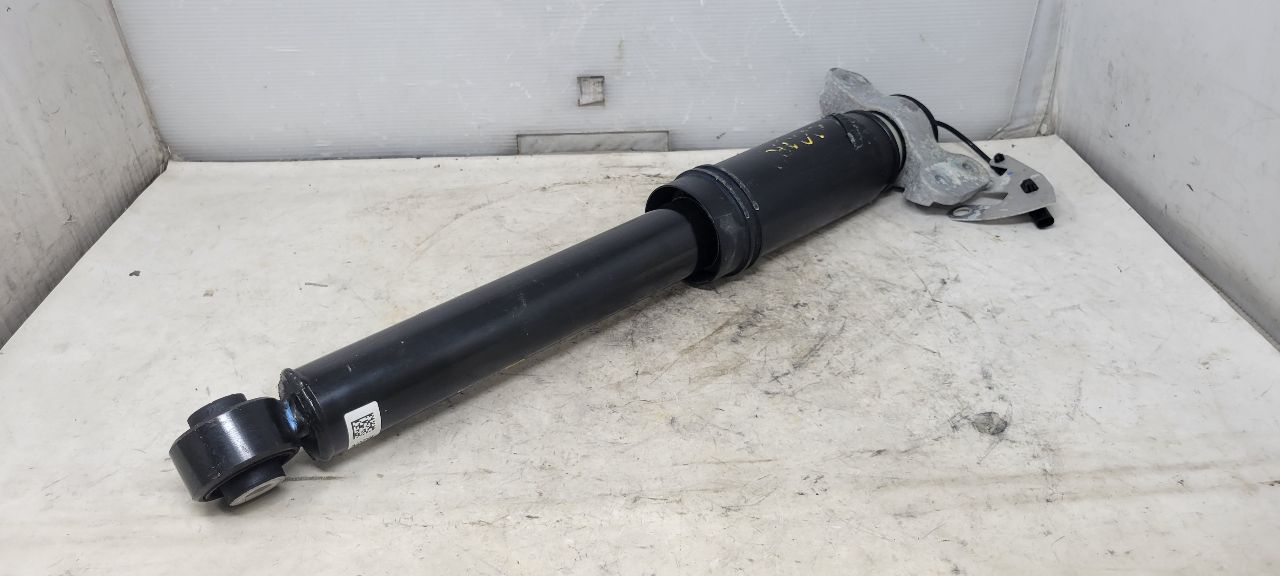 2017 CAMARO RH REAR MAGNERIDE SHOCK 48K MILES 32724 - image 8