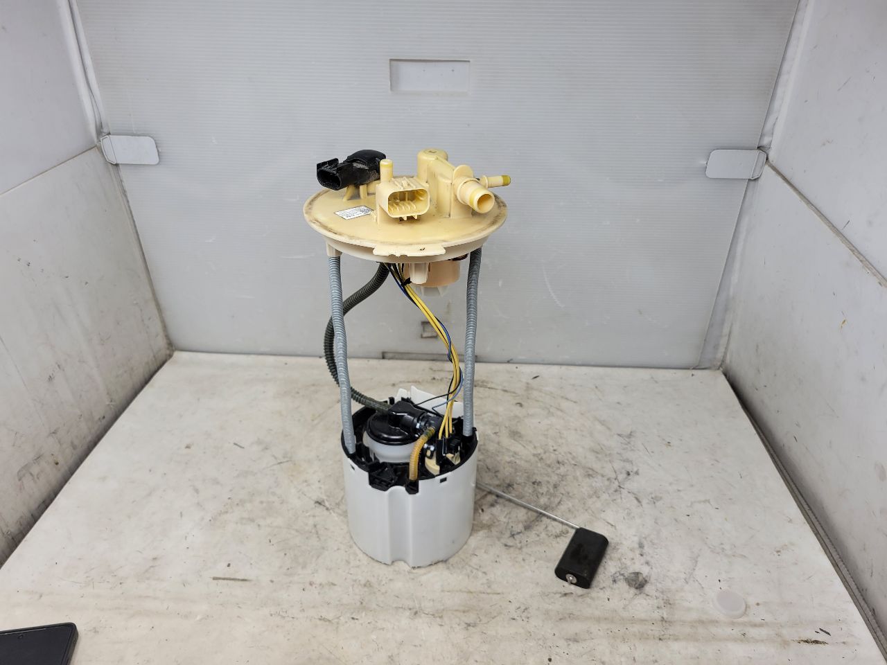 6.2L FUEL PUMP 6'6" BOX 14K 85522154 32739 - image 2