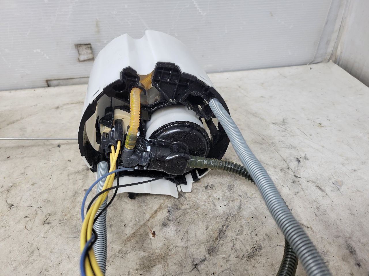 6.2L FUEL PUMP 6'6" BOX 14K 85522154 32739 - image 11