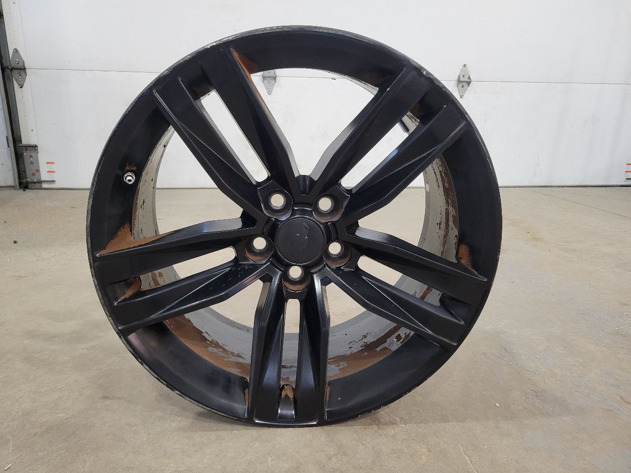 2019 CAMARO REAR SS 20" WHEEL BLACK 20x9.5 32766 - image 1