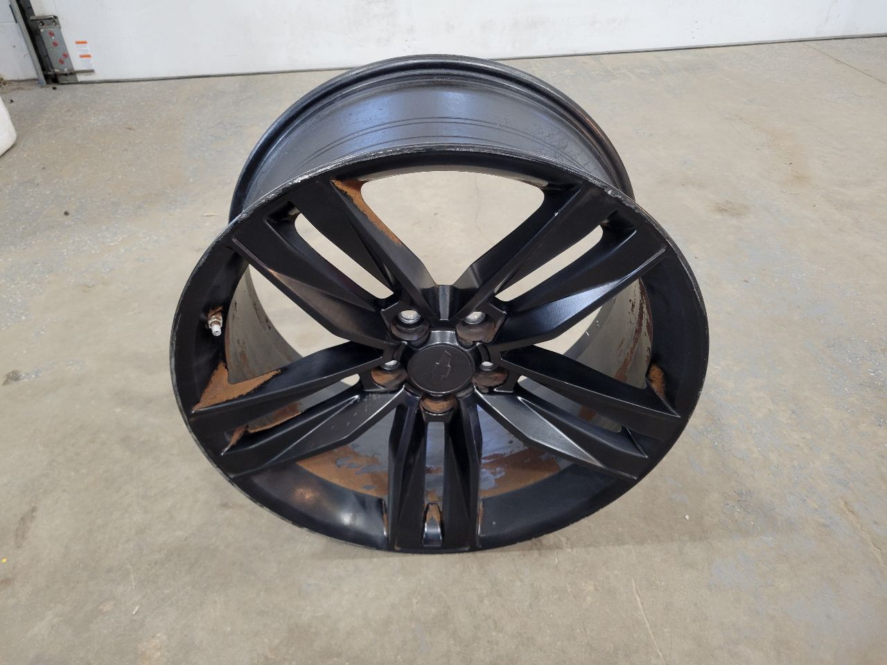2019 CAMARO REAR SS 20" WHEEL BLACK 20x9.5 32766 - image 2