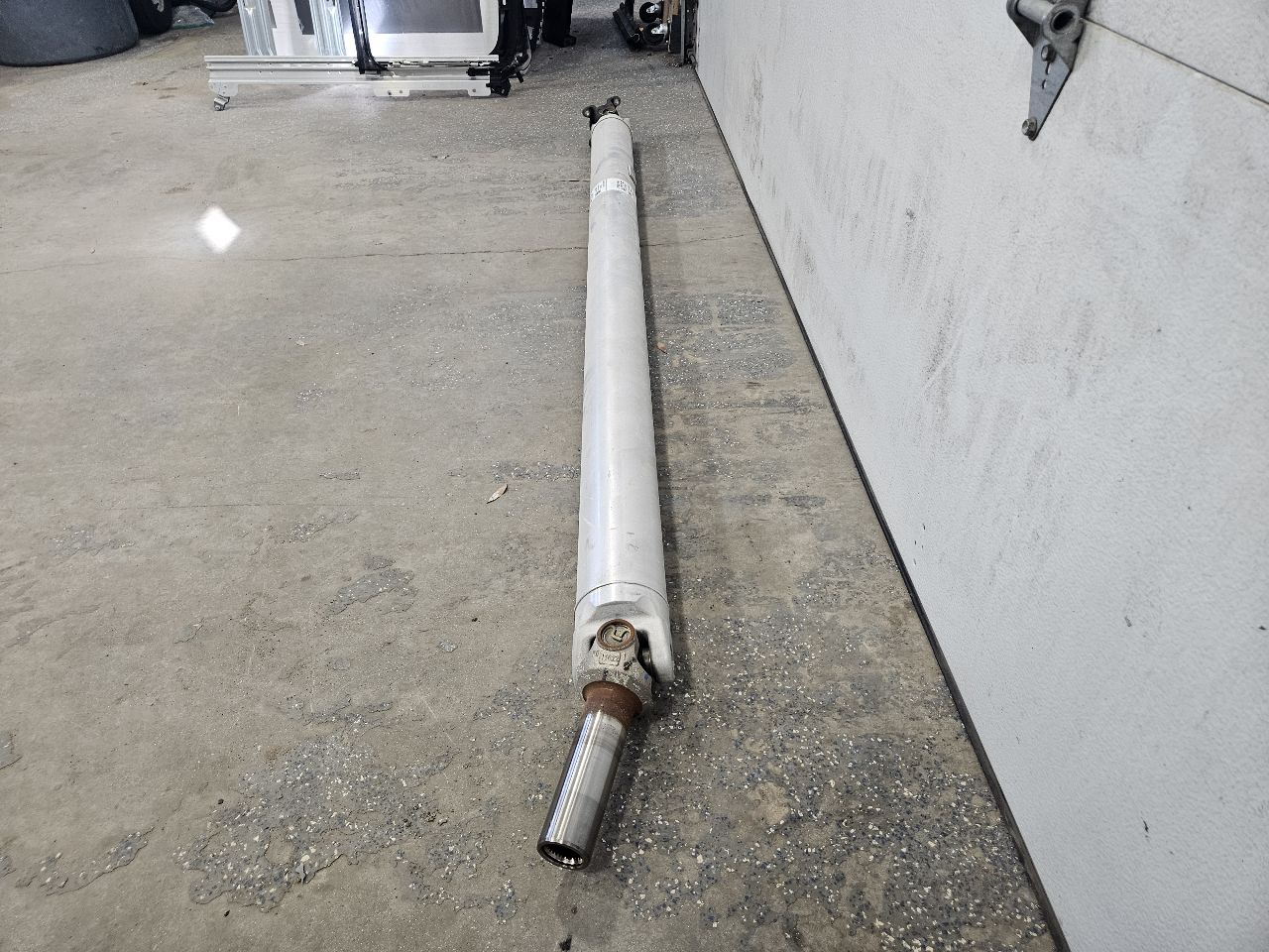2022 SILVRDO15 REAR DRIVE SHAFT ACCF 84907490 4WD 32774 - image 2