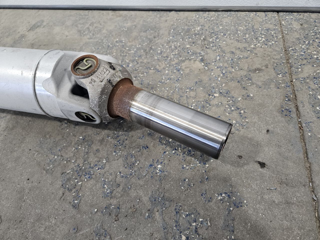 2022 SILVRDO15 REAR DRIVE SHAFT ACCF 84907490 4WD 32774 - image 4