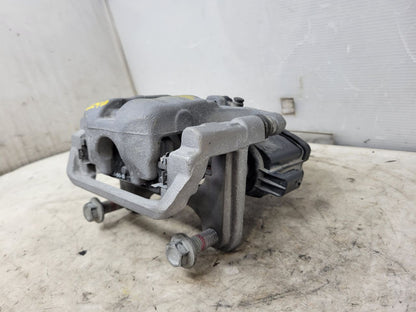 2022 SILVRDO15 RH REAR CALIPER ELECTRIC PARK BRAKE 32777 - image 3