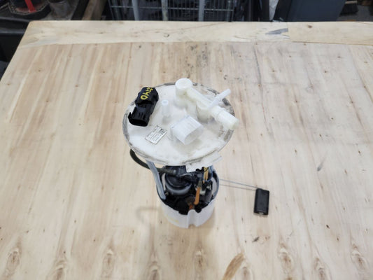 6.2L FUEL PUMP 5'9" BOX 25K 85170619 32795 - image 1