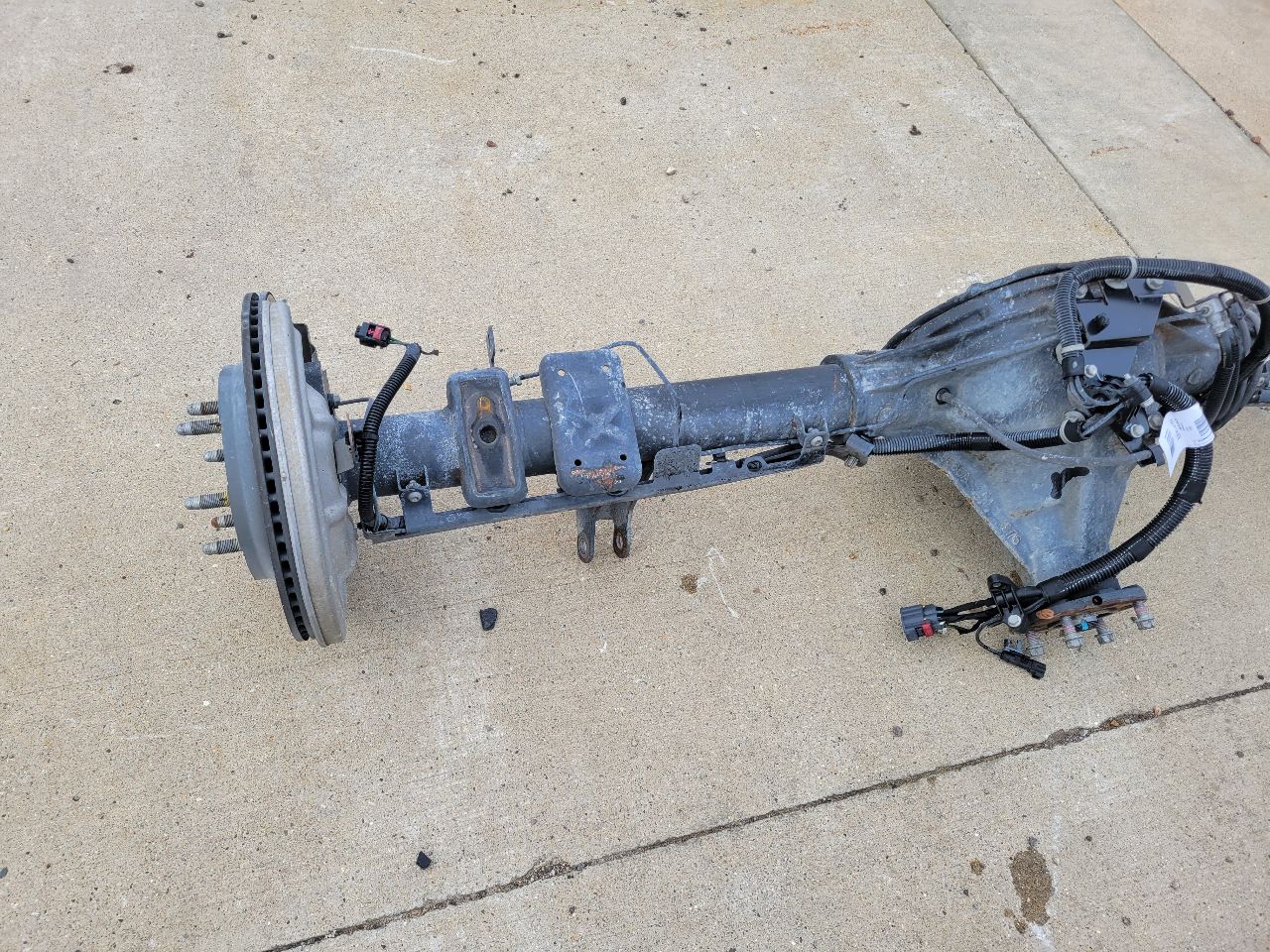 2022 SILVRDO15 REAR AXLE 9.75" 3.23 GU5 G80 25K MI 32796 - image 6