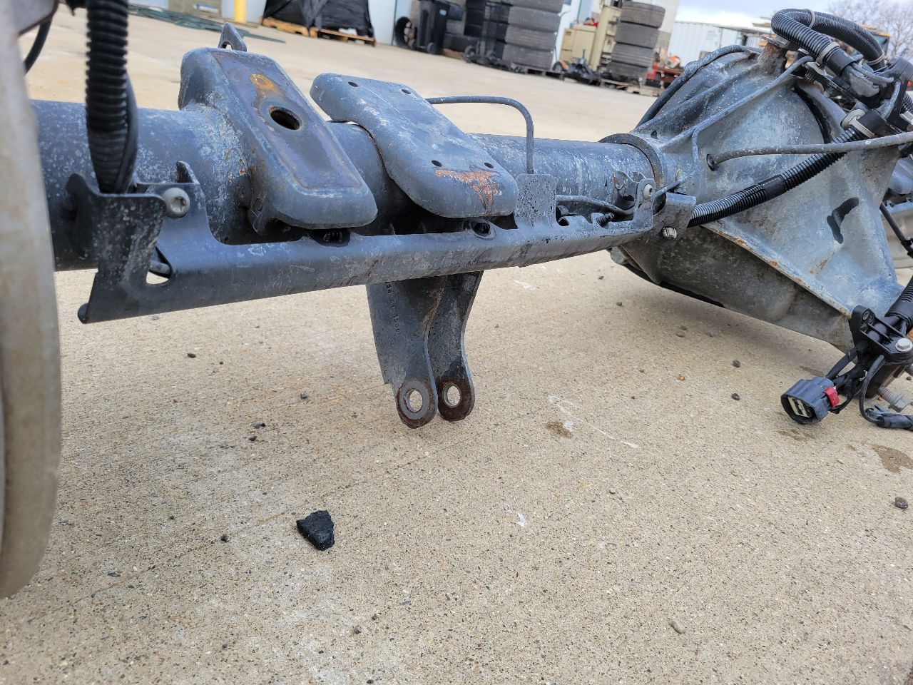 2022 SILVRDO15 REAR AXLE 9.75" 3.23 GU5 G80 25K MI 32796 - image 18