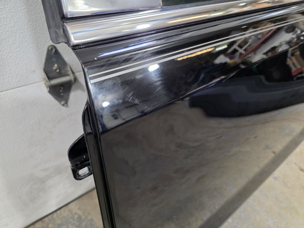 2022 SILVRDO15 LH REAR DOOR BLACK GBA 000 32803 - image 7