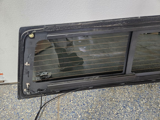 2022 SILVRDO15 POWER SLIDING BACK GLASS ON SHELF 32805 - image 2