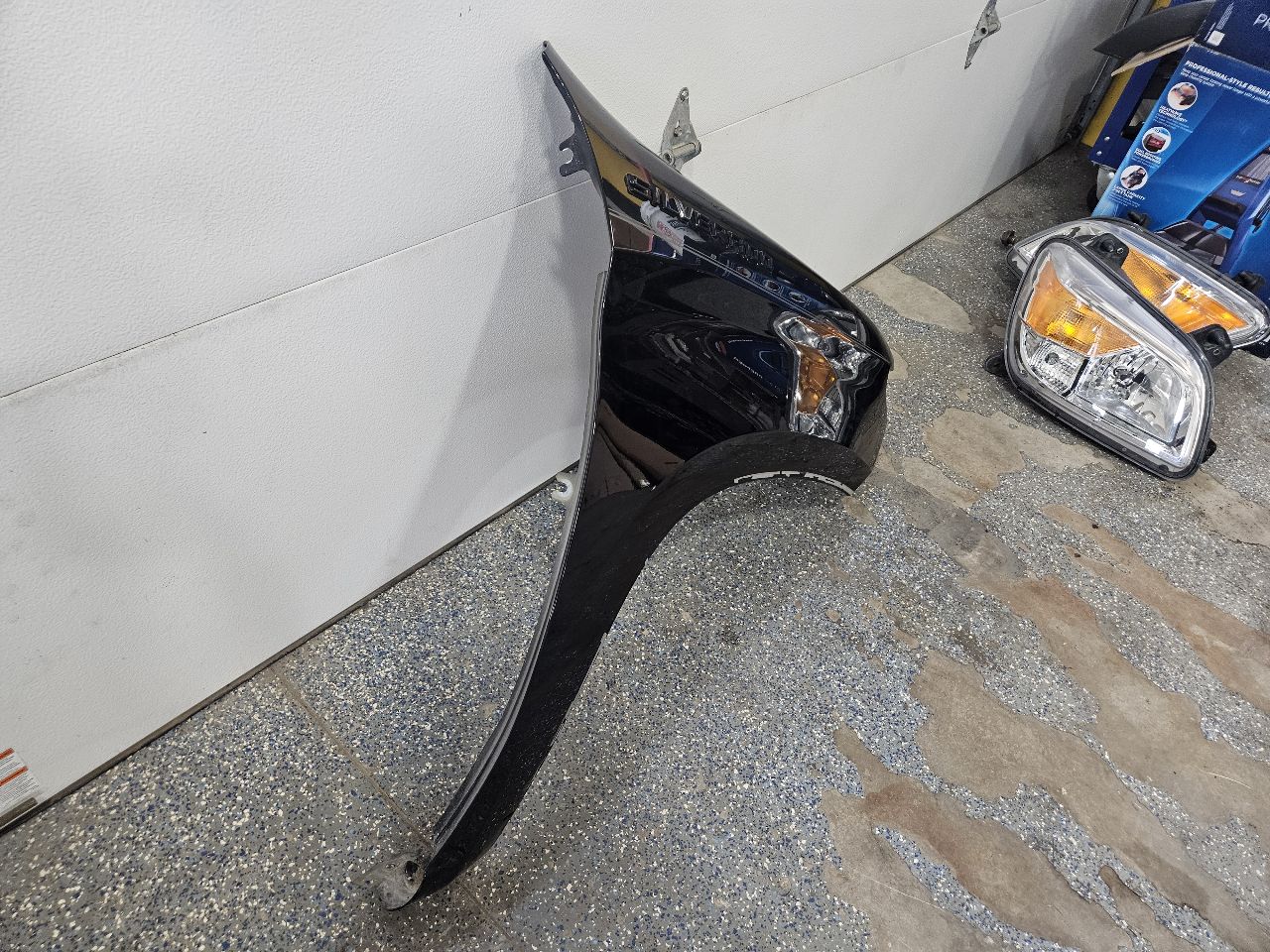 2022 SILVRDO15 RH FENDER BLACK GBA 000 32806 - image 7