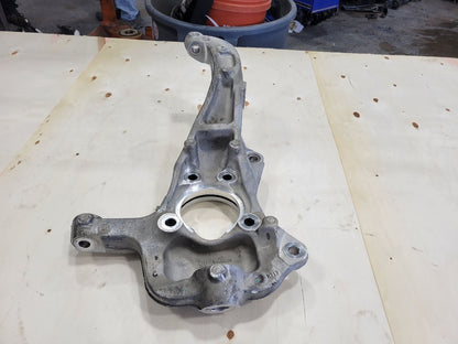2022 SILVRDO15 RH PASSENGER FRONT SPINDLE KNUCKLE 32812 - image 9