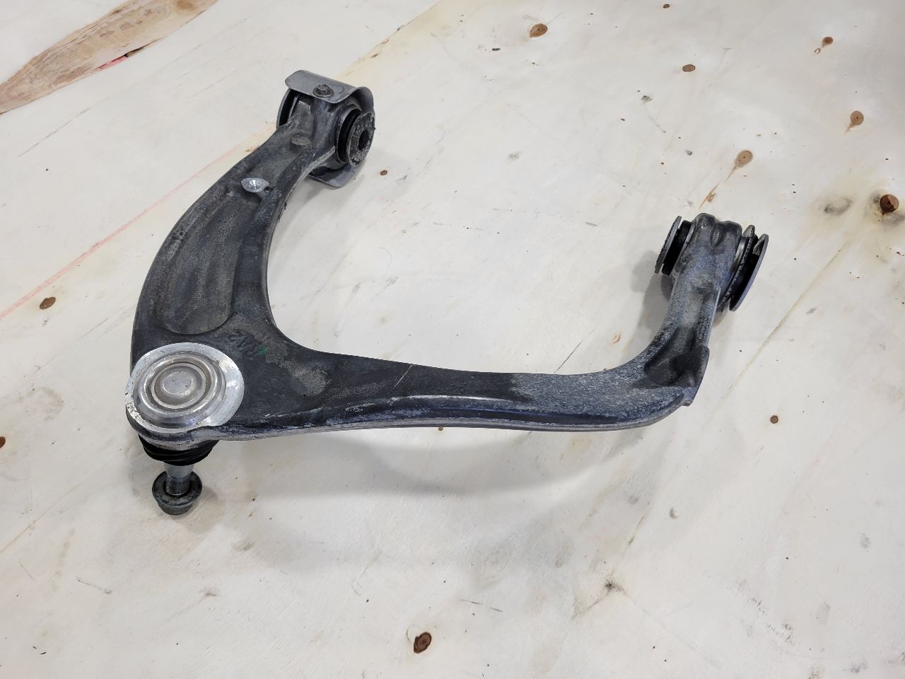 2022 SILVRDO15 OEM RH UPPER CONTROL ARM 25K MILES 32813 - image 3