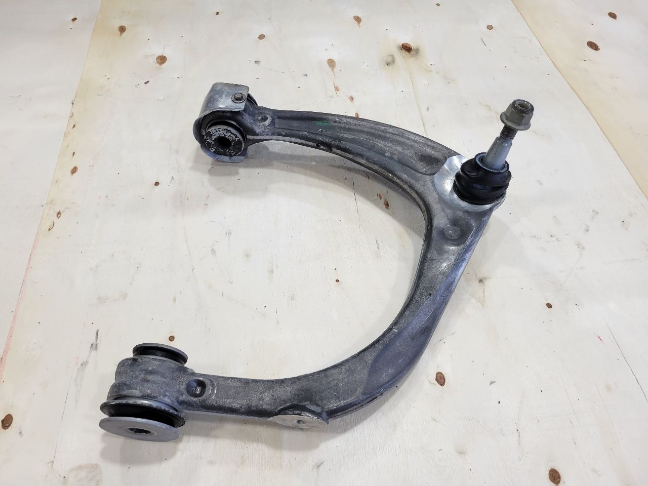 2022 SILVRDO15 OEM RH UPPER CONTROL ARM 25K MILES 32813 - image 9