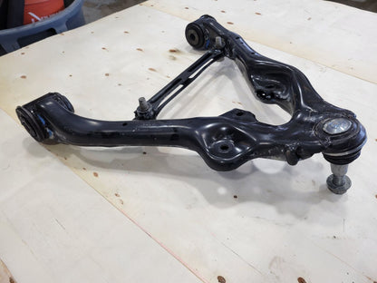 2022 SILVRDO15 OEM RH FRONT LOWER CONTROL ARM 25K 32814 - image 4