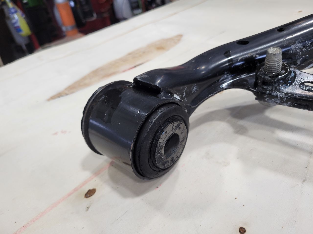 2022 SILVRDO15 OEM RH FRONT LOWER CONTROL ARM 25K 32814 - image 7