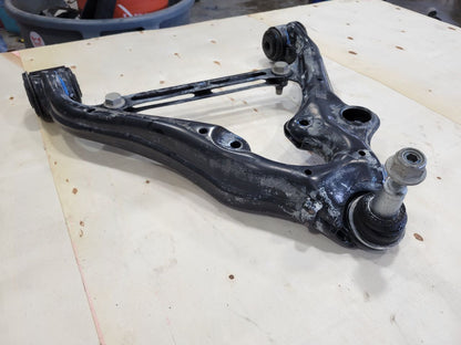 2022 SILVRDO15 OEM RH FRONT LOWER CONTROL ARM 25K 32814 - image 10