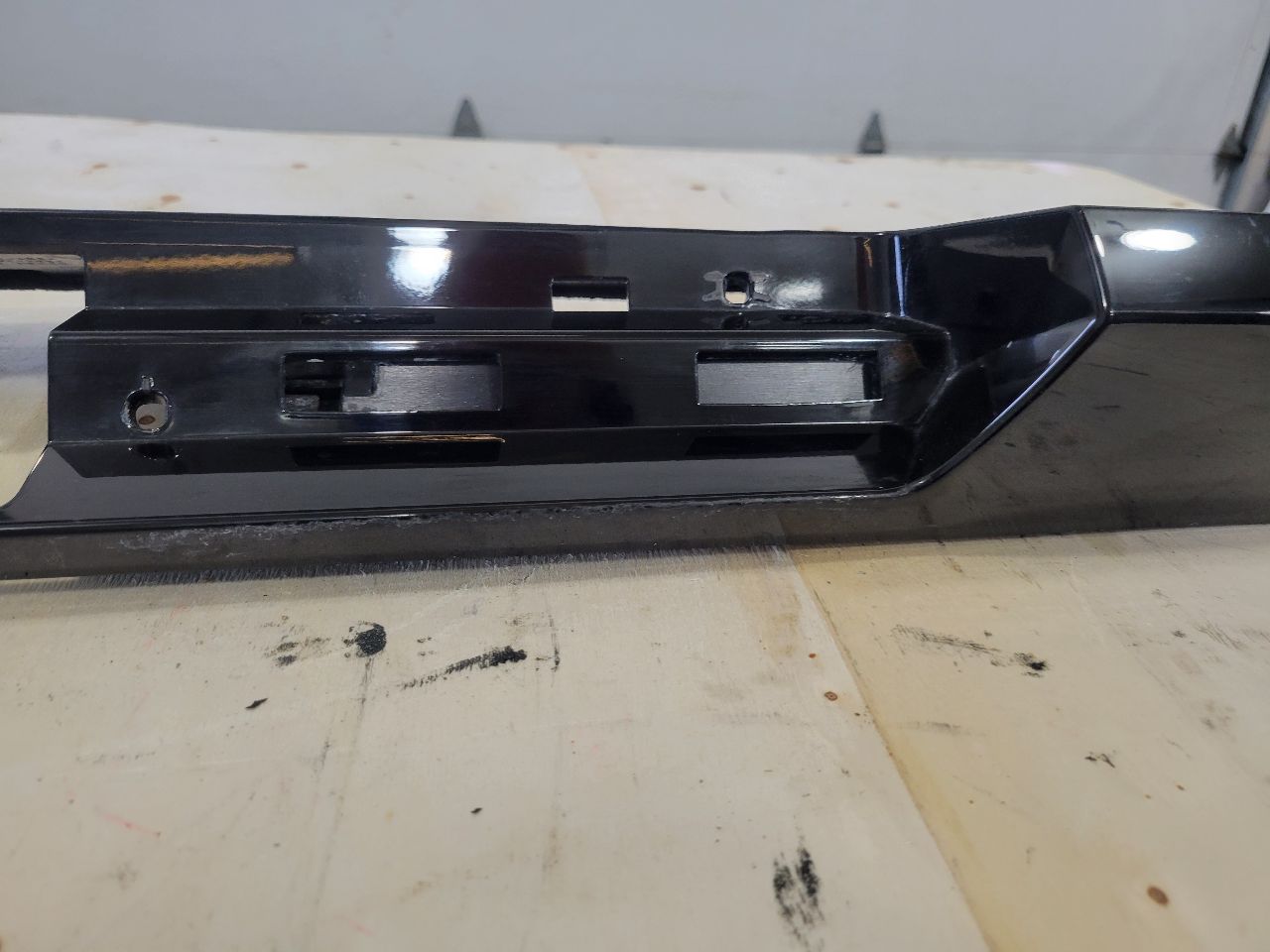 2022 SILVRDO15 ROOF SPOILER BLACK GBA 32822 - image 6