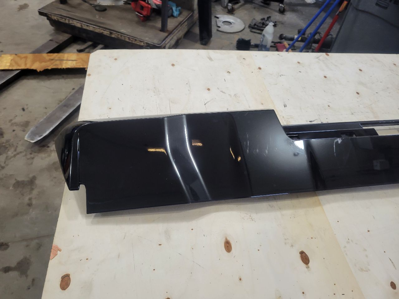 2022 SILVRDO15 ROOF SPOILER BLACK GBA 32822 - image 10