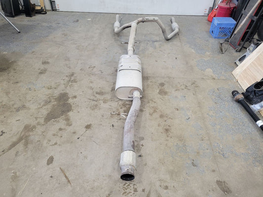 2022 SILVRDO15 OEM REAR DUEL OUTLET EXHAUST CATBACK 32825 - image 1