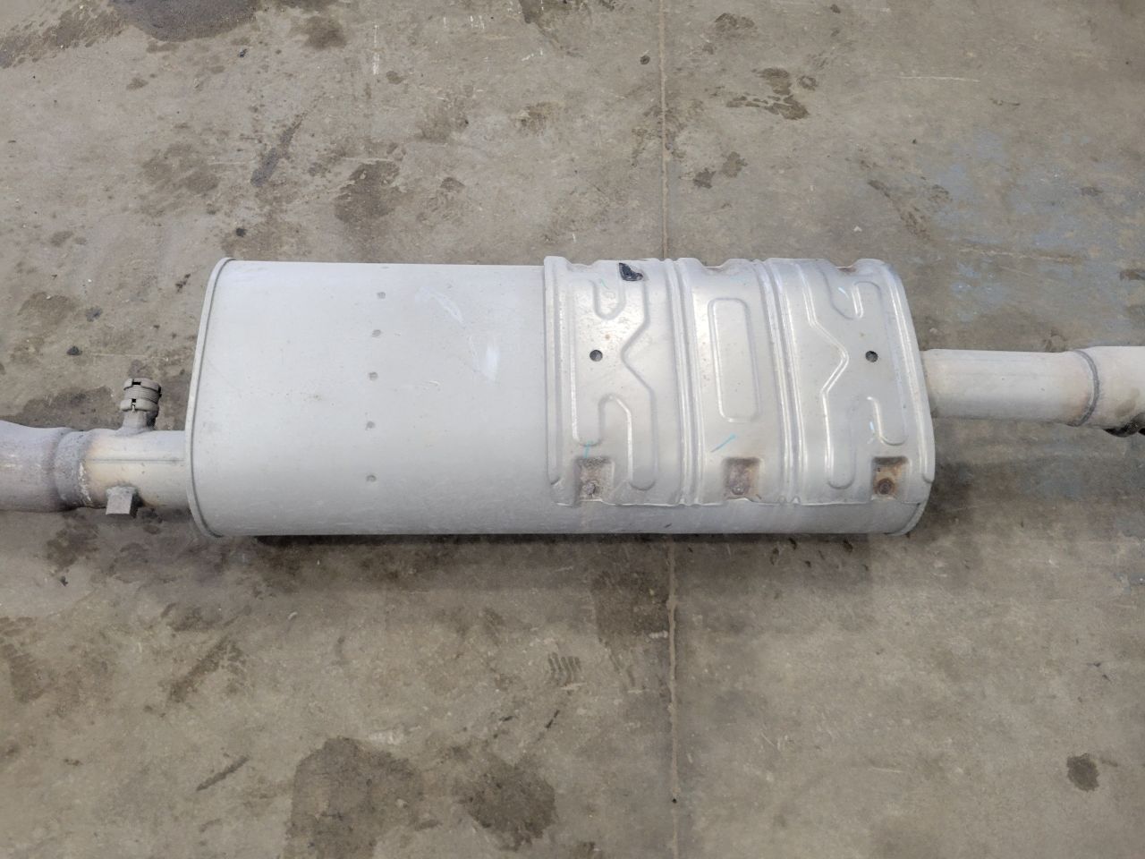 2022 SILVRDO15 OEM REAR DUEL OUTLET EXHAUST CATBACK 32825 - image 5