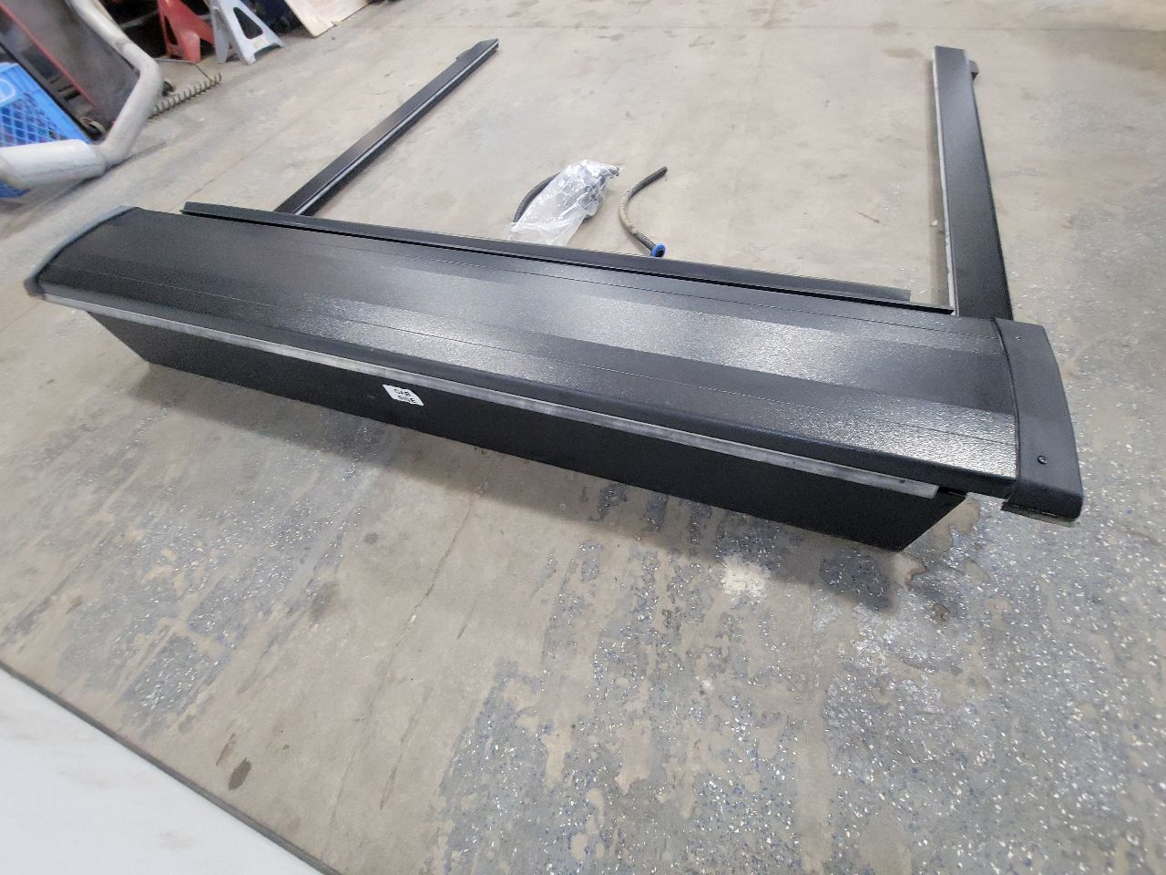 2022 SILVRDO15 PACE EDWARDS SWITCHBLADE TONNEAU 5'8 32826 - image 5