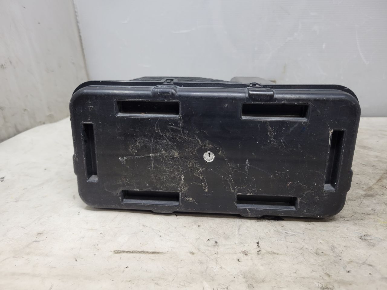 2022 SILVRDO15 FUEL VAPOR CANISTER 85107721 25K 32834 - image 7