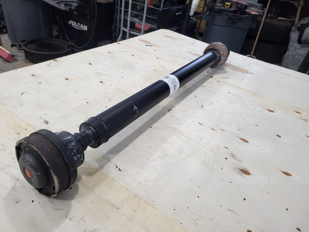 2022 SILVRDO15 4WD FRONT DRIVE SHAFT 86826757 25K 32839 - image 7