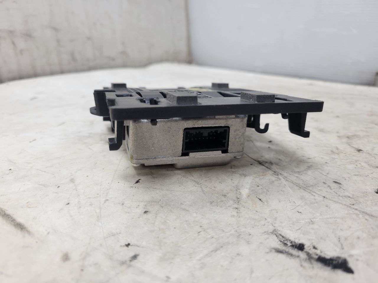 2022 SILVRDO15 FRONT LANE DEPARTURE CAMERA 85551756 32847 - image 7