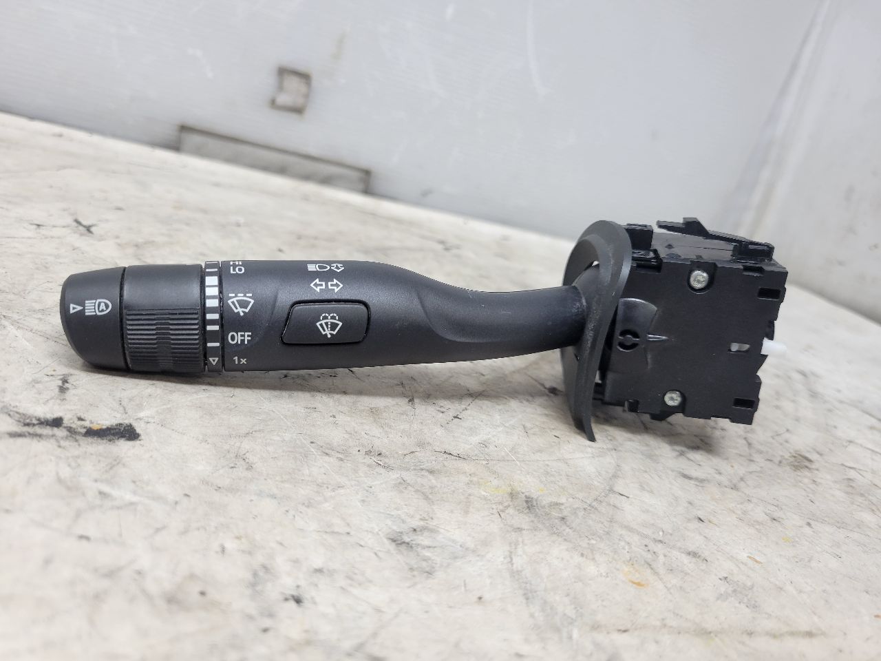 2022 SILVRDO15 TURN SIGNAL & WIPER SWITCH STALK 32852 - image 10