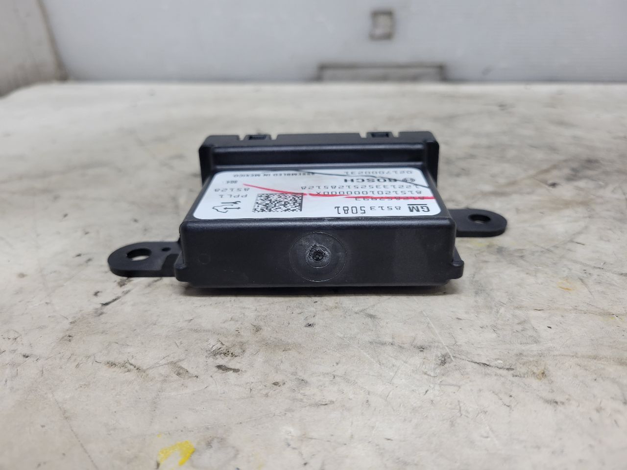 2022 SILVRDO15 PARK ASSIST MODULE 85135081 32854 - image 4