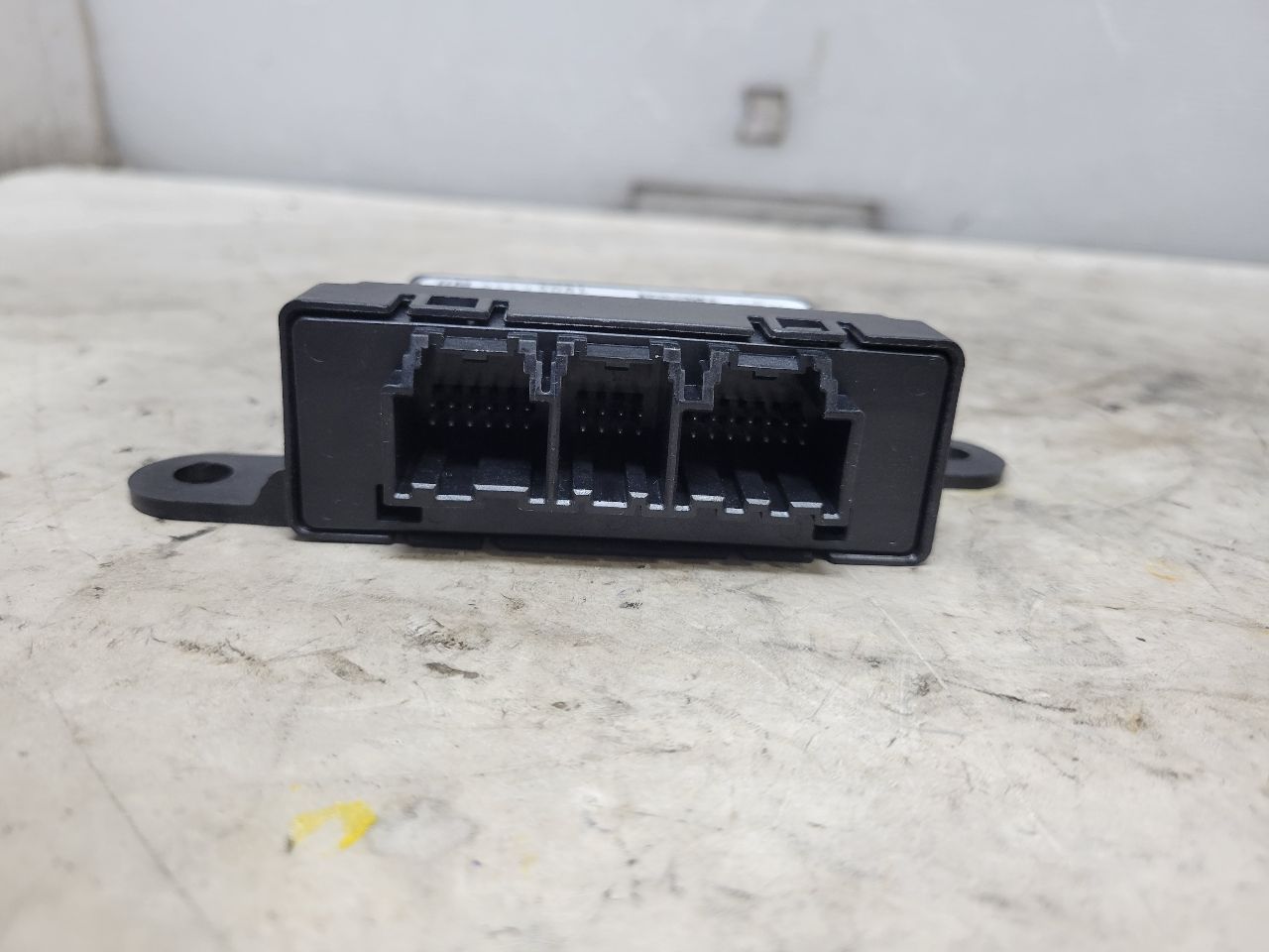 2022 SILVRDO15 PARK ASSIST MODULE 85135081 32854 - image 6