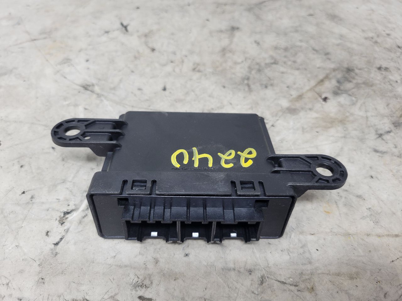 2022 SILVRDO15 PARK ASSIST MODULE 85135081 32854 - image 7