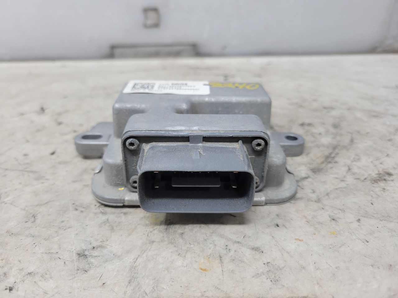 2022 SILVRDO15 TRAILER TOWING BRAKE MODULE 23306694 32858 - image 2