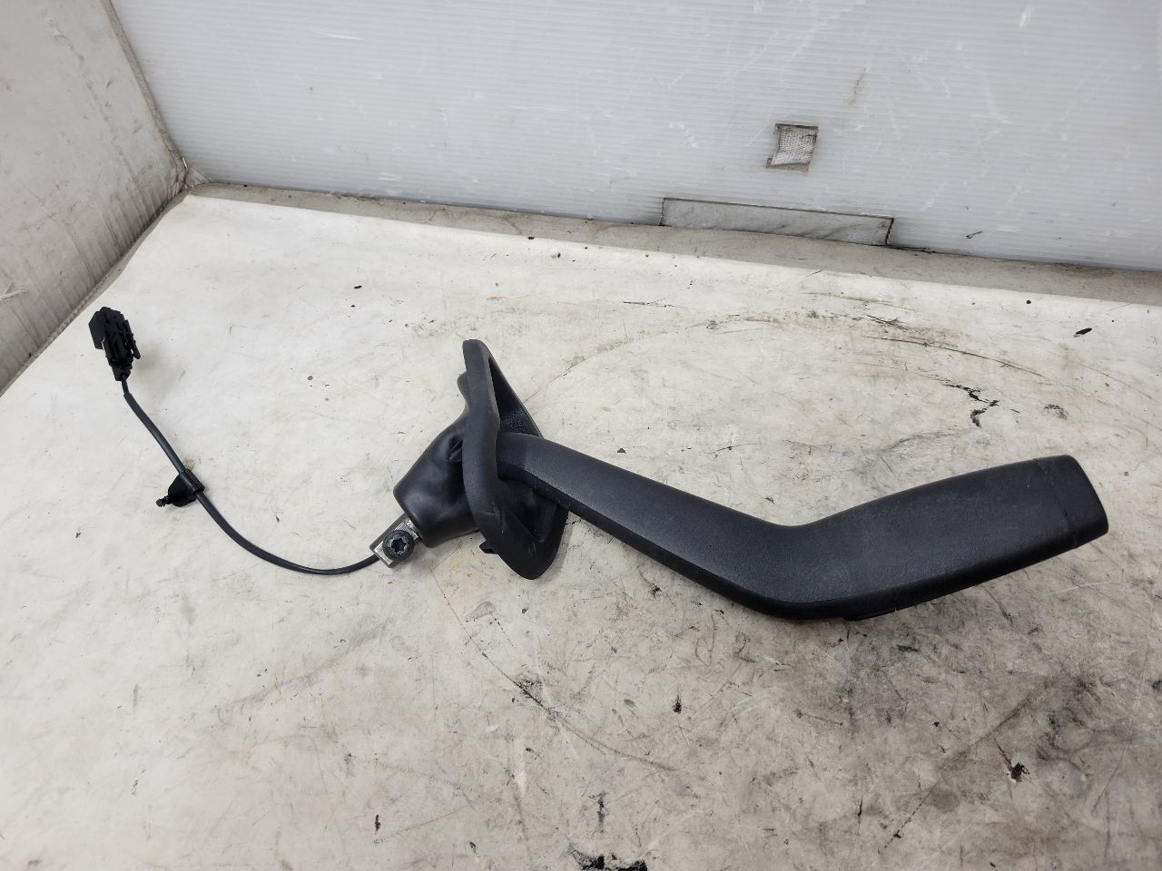 2022 SILVRDO15 COLUMN SHIFTER SHIFT LEVER BLACK 32861 - image 2