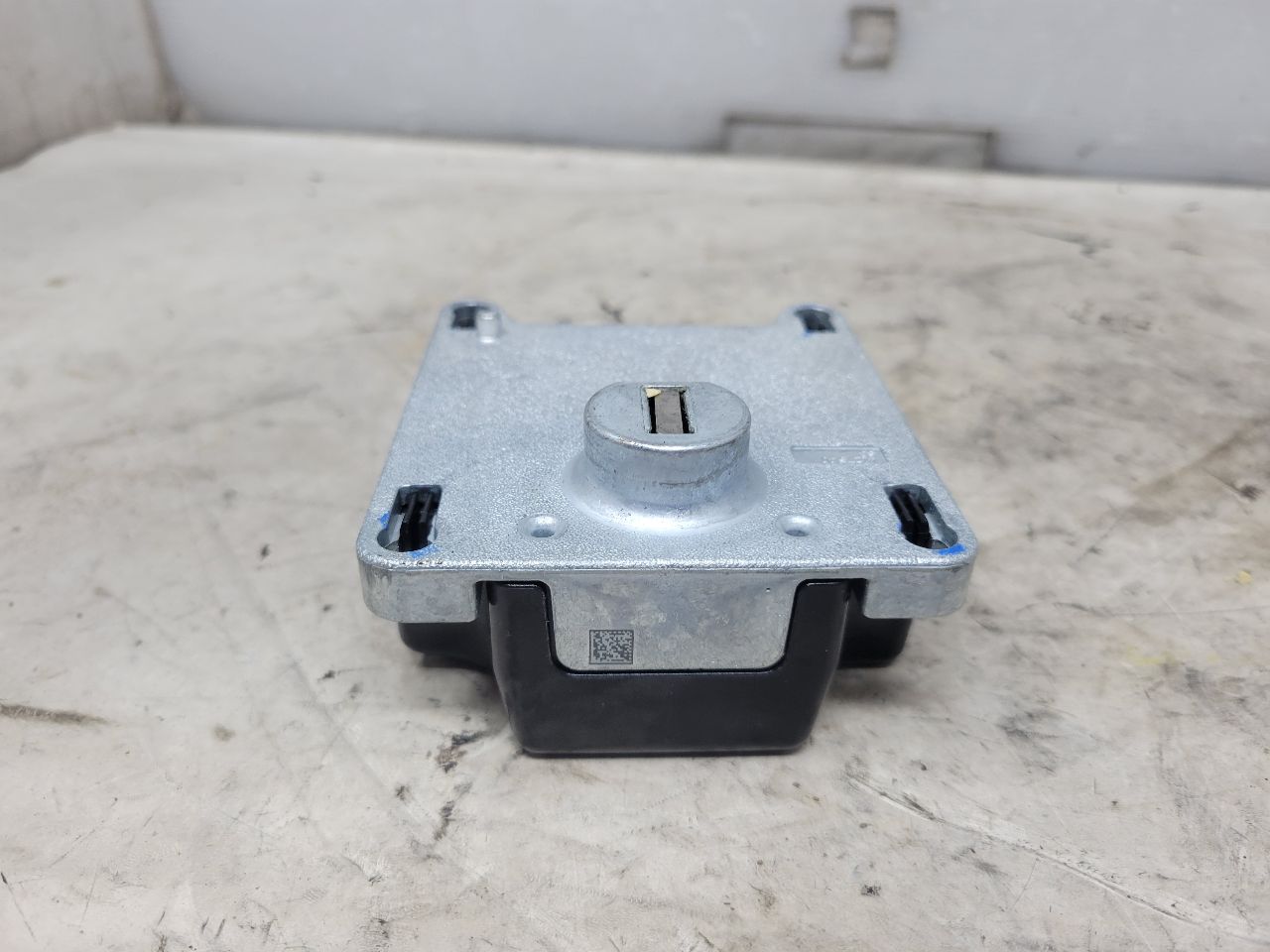 2022 SILVRDO15 STEERING COLUMN LOCK 13535112 32864 - image 9