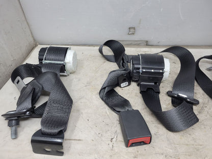 2022 SILVRDO15 REAR SEAT BELTS SET OF 3 BLACK 32866 - image 3