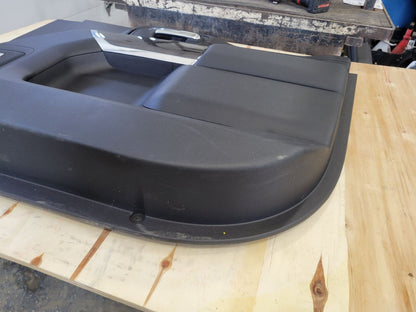 2022 SILVRDO15 RH FRONT DOOR PANEL TRIM BLACK BOSE 32872 - image 4