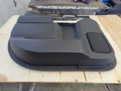 2022 SILVRDO15 LH REAR DOOR PANEL CREW CAB BLACK 32873 - image 2