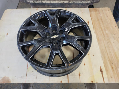 2022 SILVRDO15 22" BLACK Y SPOKE WHEEL OPT SEZ BENT 32879 - image 1