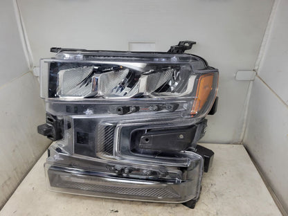 2022 SILVRDO15 LH HEADLAMP NICE 2 REPAIRED TABS 32880 - image 3