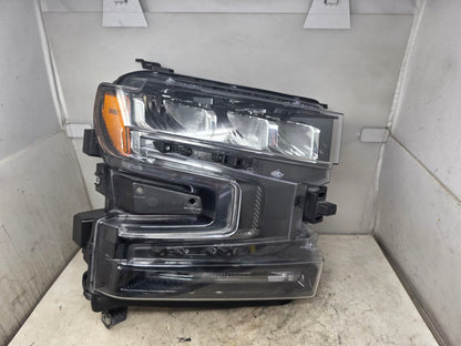 2022 SILVRDO15 RH HEADLAMP NICE CONDITION 25K 32881 - image 3