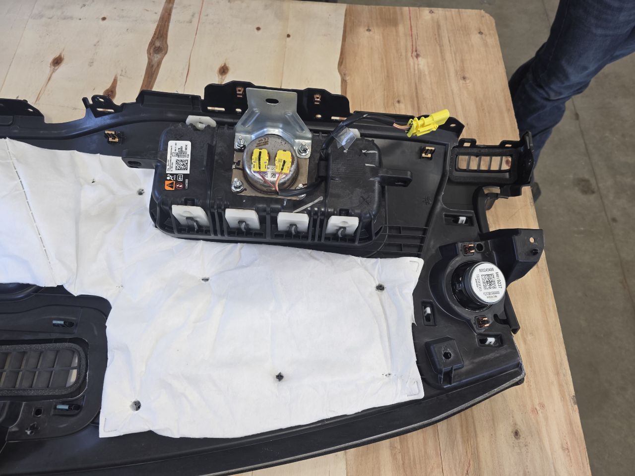 2022 SILVRDO15 UPPER DASH W/BAG & HUD CUTOUT 32884 - image 9