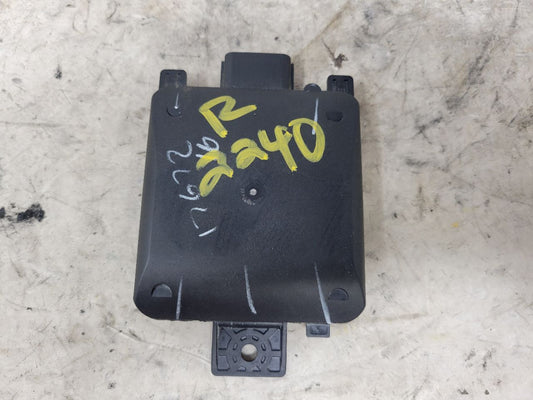 2022 SILVRDO15 RH RADAR BLIND SPOT MODULE 84729103 32896 - image 1