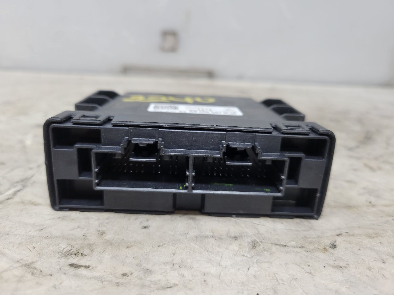 2022 SILVRDO15 SERIAL DATA GATEWAY MODULE 13533478 32898 - image 2