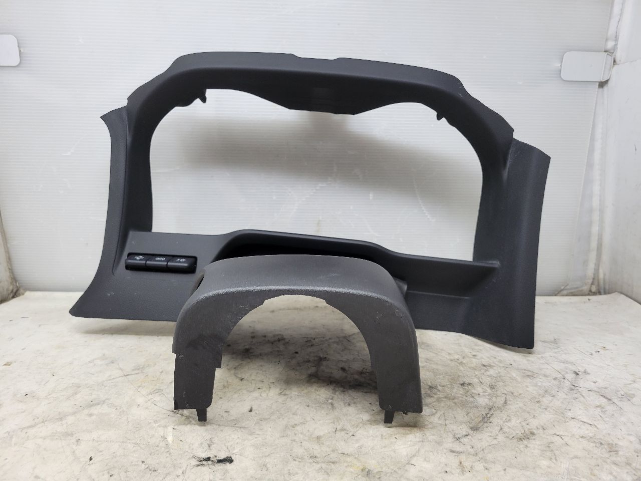 2022 SILVRDO15 CLUSTER SPEEDO DASH BEZEL 84388792 32901 - image 3